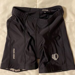 Pearl iZumi Biking Shorts size small